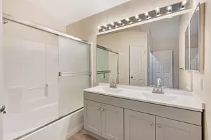 6121 Lambeck Ln, San Jose, CA 95119 - Photo 32