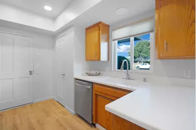 120 Marks Dr, Hollister, CA 95023 - Photo 24