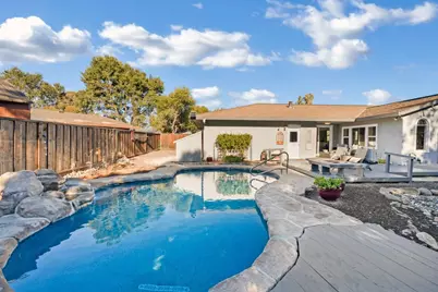 120 Marks Dr, Hollister, CA 95023 - Photo 44