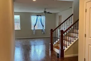 291 Slate Ave, Hollister, CA 95023 - Photo 2