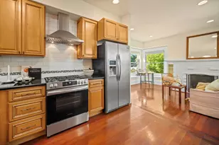 311 Walnut St, Pacific Grove, CA 93950 - Photo 22