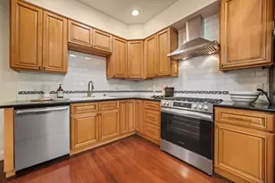 311 Walnut St, Pacific Grove, CA 93950 - Photo 20