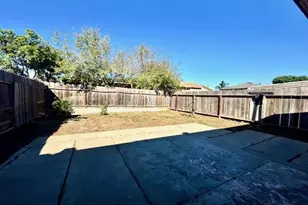 607 Calaveras Dr, Salinas, CA 93906 - Photo 8