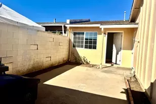 607 Calaveras Dr, Salinas, CA 93906 - Photo 2