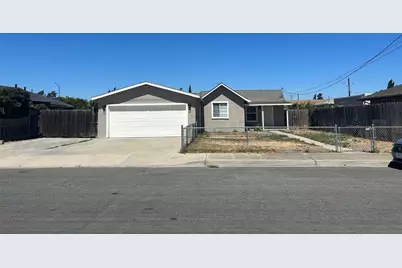 412 7th St, Greenfield, CA 93927 - Photo 1