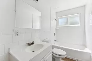 5664 Gaskill St, Oakland, CA 94608 - Photo 16