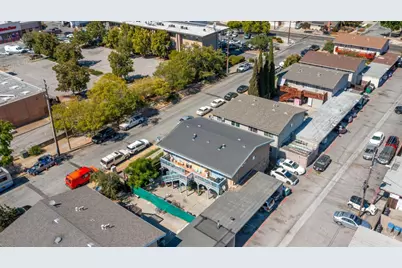 1800 Donna Ln, San Jose, CA 95124 - Photo 6