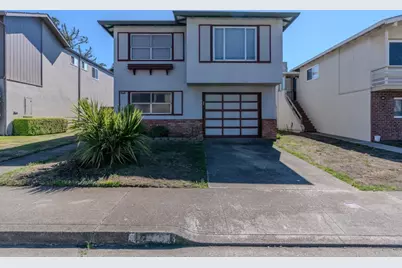 226 Crestmoor Cir, Pacifica, CA 94044 - Photo 1