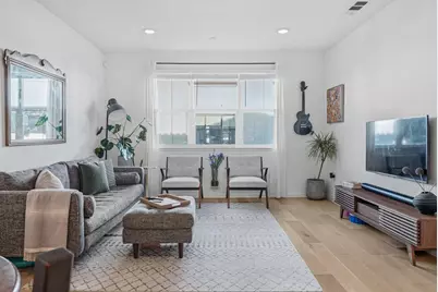 390 Camarillo Ter, Sunnyvale, CA 94085 - Photo 6