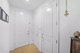 390 Camarillo Ter, Sunnyvale, CA 94085 - Photo 28