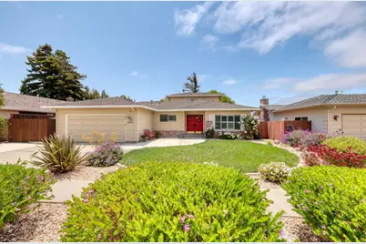 307 De La Vina Way, Salinas, CA 93901 - Photo 1