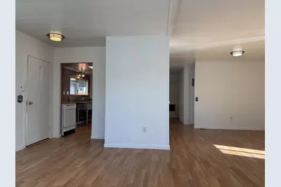 4425 Clares 7, Capitola, CA 95010 - Photo 4