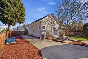 271 N Central Ave, Campbell, CA 95008 - Photo 40