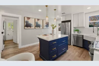 271 N Central Ave, Campbell, CA 95008 - Photo 18
