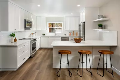 706 University Ave, Los Altos, CA 94022 - Photo 2