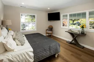 706 University Ave, Los Altos, CA 94022 - Photo 8