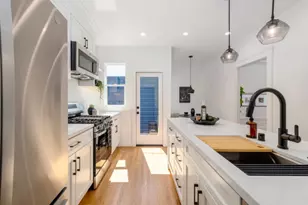 76 Bayview St, San Francisco, CA 94124 - Photo 1