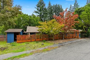 300 Circle Way, Boulder Creek, CA 95006 - Photo 10