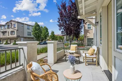 1202 Martin Luther King Dr, Hayward, CA 94541 - Photo 1