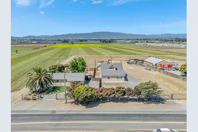 2718 Ferguson Rd, Gilroy, CA 95020 - Photo 2