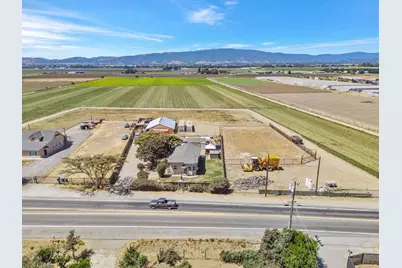 2712 Ferguson Rd, Gilroy, CA 95020 - Photo 14