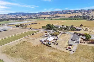 2712 Ferguson Rd, Gilroy, CA 95020 - Photo 22