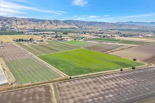 2712 Ferguson Rd, Gilroy, CA 95020 - Photo 52
