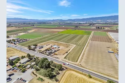 2712 Ferguson Rd, Gilroy, CA 95020 - Photo 46