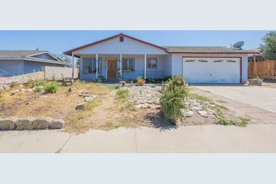 45130 Crown Ave, King City, CA 93930 - Photo 1