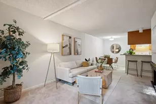 357 Half Moon Ln 12, Daly City, CA 94015 - Photo 2