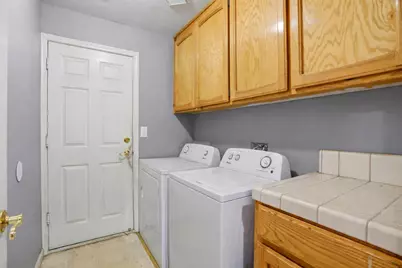 1876 Boalt Dr, Los Banos, CA 93635 - Photo 26
