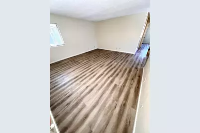 1379 McQuesten Dr D, San Jose, CA 95122 - Photo 6