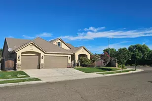 1703 Cobblefield Ln, Los Banos, CA 93635 - Photo 1