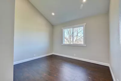 2195 Cunningham Ct, San Jose, CA 95148 - Photo 12