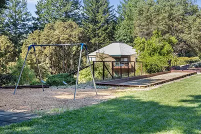 19156 Old Vineyard Rd, Los Gatos, CA 95033 - Photo 56