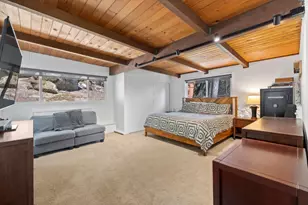 19156 Old Vineyard Rd, Los Gatos, CA 95033 - Photo 16