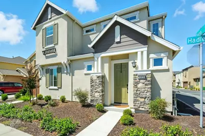 1371 Hadley Dr, Woodland, CA 95776 - Photo 2