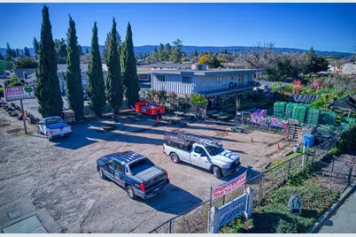 332 Woodside Rd, Redwood City, CA 94061 - Photo 12