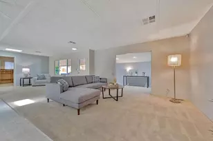 47 Quail Hollow Ave 47, San Jose, CA 95128 - Photo 4