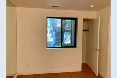 5693 Makati Cir D, San Jose, CA 95123 - Photo 16