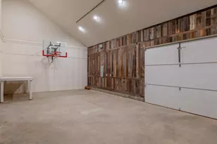 10265 Calle de Robles, Carmel Valley, CA 93923 - Photo 28