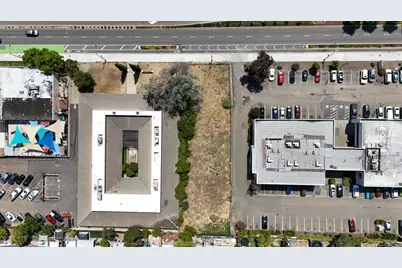 30090 Mission Blvd, Hayward, CA 94544 - Photo 2