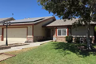 1046 Santa Barbara St, Los Banos, CA 93635 - Photo 1