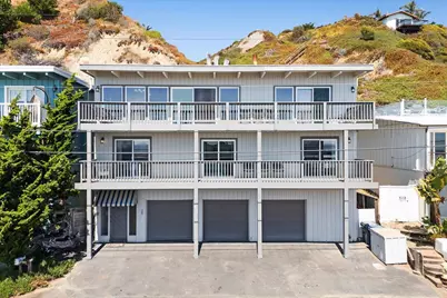 617 Beach Dr, Aptos, CA 95003 - Photo 1