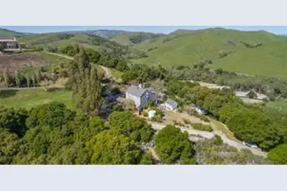 530 Payne Rd, San Juan Bautista, CA 95045 - Photo 8