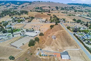 2055 Rucker Ave, Gilroy, CA 95020 - Photo 22