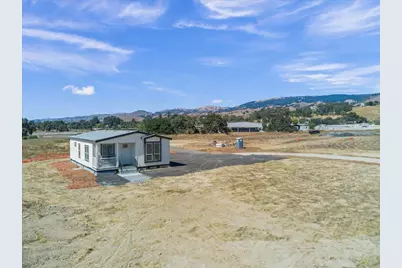 2055 Rucker Ave, Gilroy, CA 95020 - Photo 20