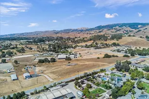 2055 Rucker Ave, Gilroy, CA 95020 - Photo 16