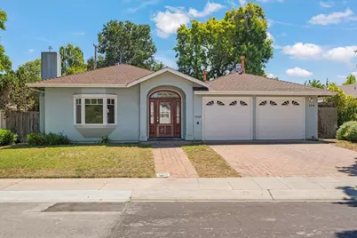 124 Lois Ln, Palo Alto, CA 94303 - Photo 1