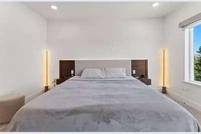 1853 Almaden Rd 504, San Jose, CA 95125 - Photo 12